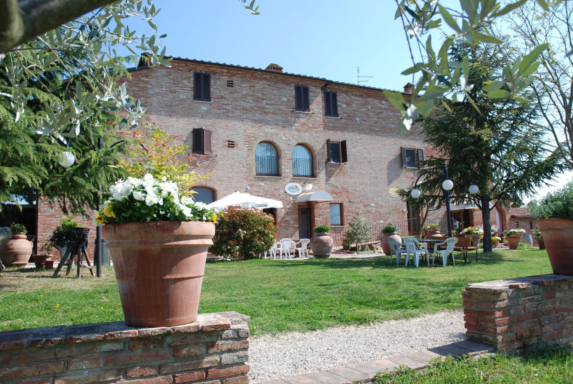 Albergo La Foresteria Беттолле Экстерьер фото