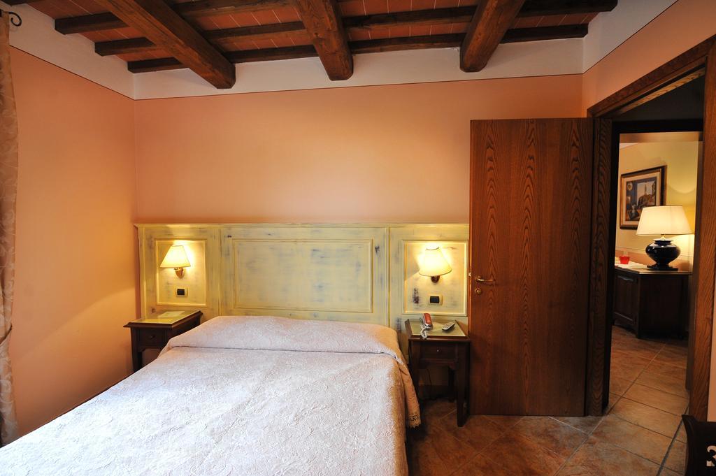 Albergo La Foresteria Беттолле Экстерьер фото