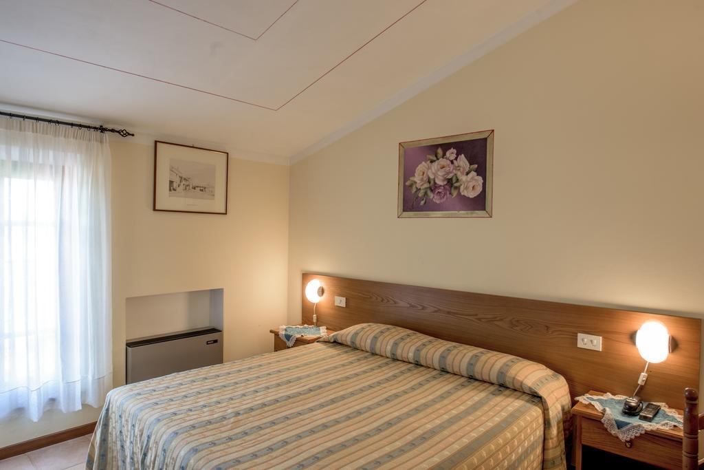 Albergo La Foresteria Беттолле Экстерьер фото